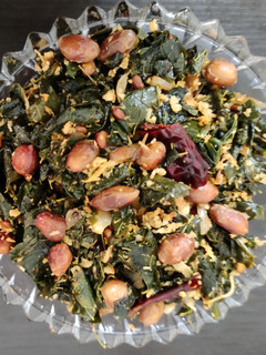 முருங்கைக்கீரை வேர்க்கடலை பொரியல் (Drumstick leaves peanut fry) செய்முறை முக்கிய புகைப்படம்