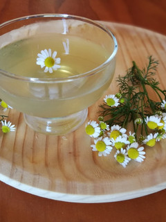 Una foto de Gelatina de infusión de manzanilla