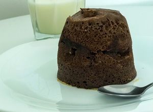 Una foto de Mug cake fitness de chocolate, y peanut butter