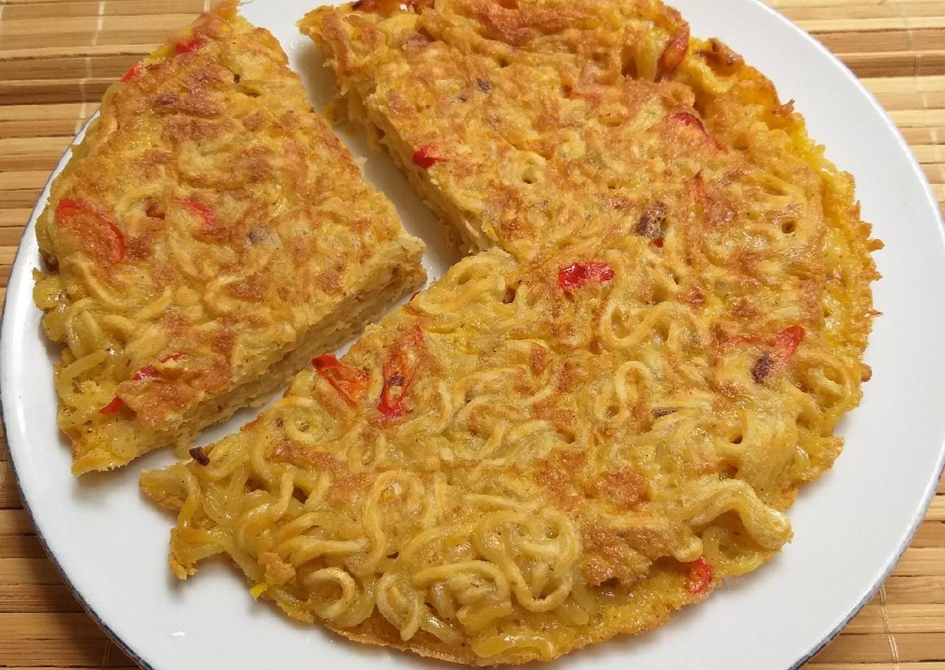 Martabak mie telur bebek