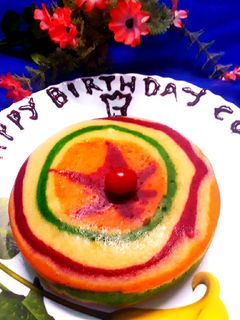 কালারিং ভ্যানিলা কেক (colouring vanilla cake recipe in Bengali) রেসিপির প্রধান ছবি