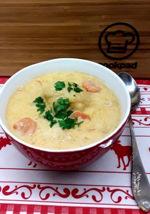 Magyaros karfiolleves recept fotója
