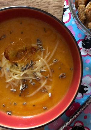 A picture of Smoky Pumpkin Soup with Cheddar.