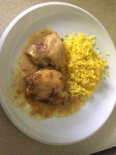 Una foto de Pollo con salsa de mostaza y miel