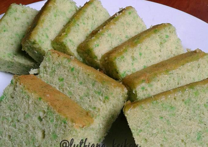 Resep Bolu Tape Ketan Hijau Oleh Lina Lutfiana Cookpad