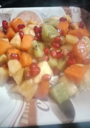 A picture of Fruit chaat.