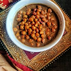 A picture of Quick Kala Chana Gravy.