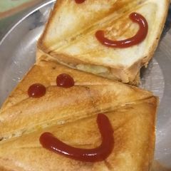 A picture of Bread Toast.