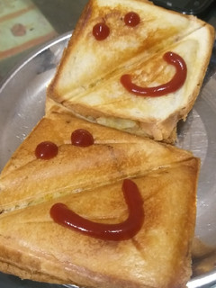 A picture of Bread Toast.