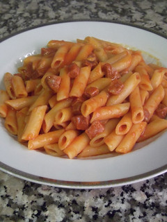 Una foto de Macarrones con chorizo