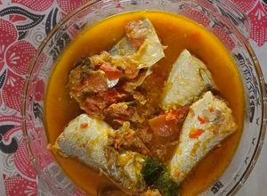 Foto resep Ikan senangin masak asam pedas