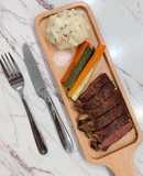 Steak - khoai nghiền - rau củ đút lò