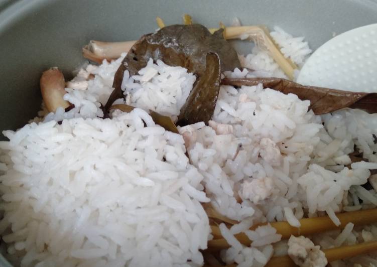 Nasi liwet komplit ricecooker