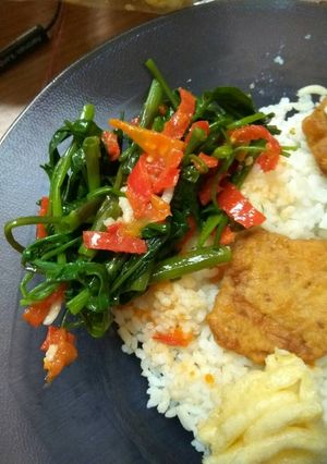 Foto resep Plecing Kangkung khas bali