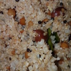 A picture of Red rava upma (goduma rava upma).