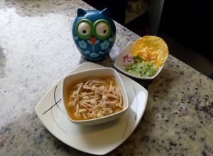 Una foto de Pozole Jalisco con toque ecuatoriano