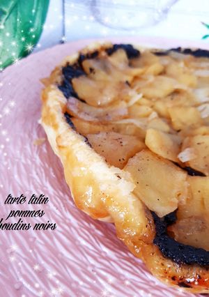 A picture of Apple and Blood Sausage Tarte Tatin.