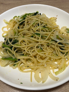 A picture of Spinach and Onion Mayo Stir-Fry Pasta.
