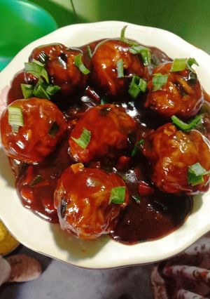 नूडल्स मंचूरियन(Noodles manchurian recipe in Hindi) रेसिपी मुख्य फोटो