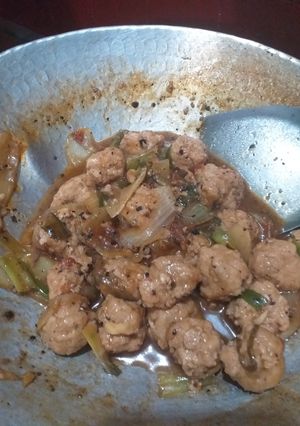 Foto resep Bola Bola Ayam Lada Hitam
