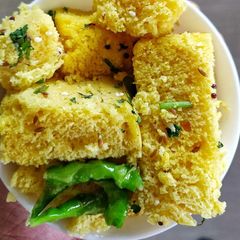 A picture of Dhokla.