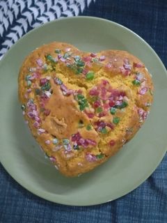 टूटी-फ्रूटी केक (tutti fruity cake recipe in hindi) रेसिपी मुख्य फोटो