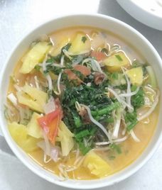 cá chép giòn nấu chua