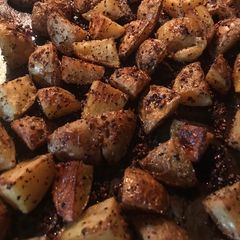 A picture of Steak Potatoes.