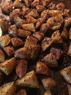 A picture of Steak Potatoes.