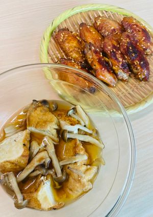 炸雞翅&油豆腐燉菜｜過熱水蒸氣烤箱微波爐 的食譜成品照片