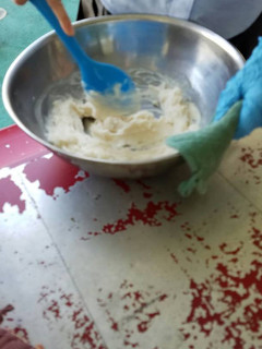A picture of Dry ice ice cream.
