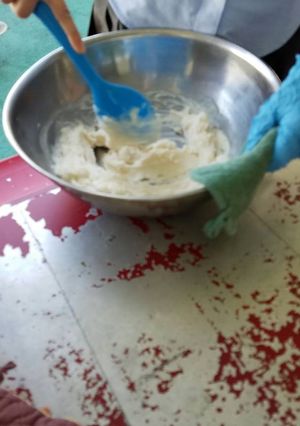 A picture of Dry ice ice cream.