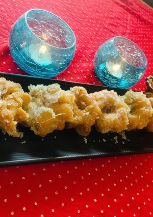 फ्लावर बालूशाही (flower balushahi recipe in Hindi) रेसिपी मुख्य फोटो