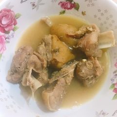 A picture of Goatmeat peppersoup.