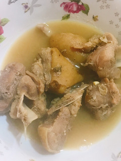 A picture of Goatmeat peppersoup.