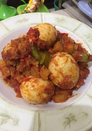 Foto resep BALADO KENTANG TELOR PEDAS MANIS 😋