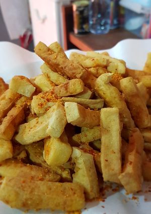 A picture of Spicy deep fried tofu.