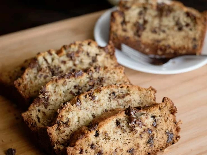 Easy Way Make Recipe Chocolate Chip Banana Bread that is Awesome, Can Spoil the Tongue}