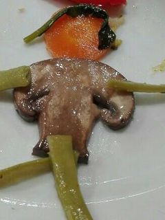Una foto de 1082. Verduras niños