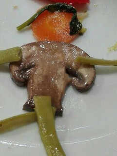 Una foto de 1082. Verduras niños
