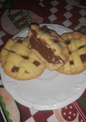 Una foto de Mini pastafloras de dulce de leche y membrillo
