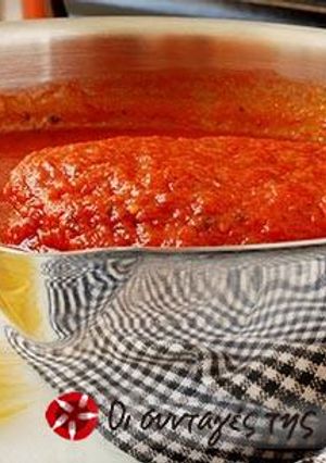 Φωτογραφία της συνταγής Ελαφριώς πικάντικη κόκκινη σαλτσούλα