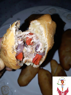 A picture of Fish roll.