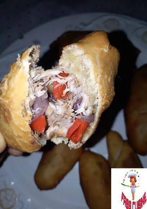A picture of Fish roll.