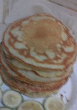 A picture of Drop scones (lemon flavour).