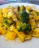 Cavolfiore, broccoli e patate in padella