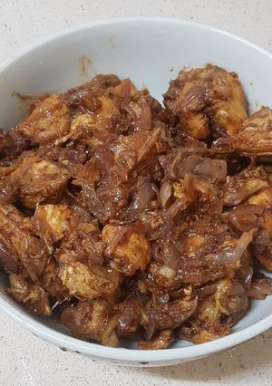 A picture of Onion chicken.