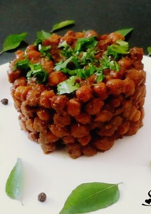 A picture of Black ChanaMasala.