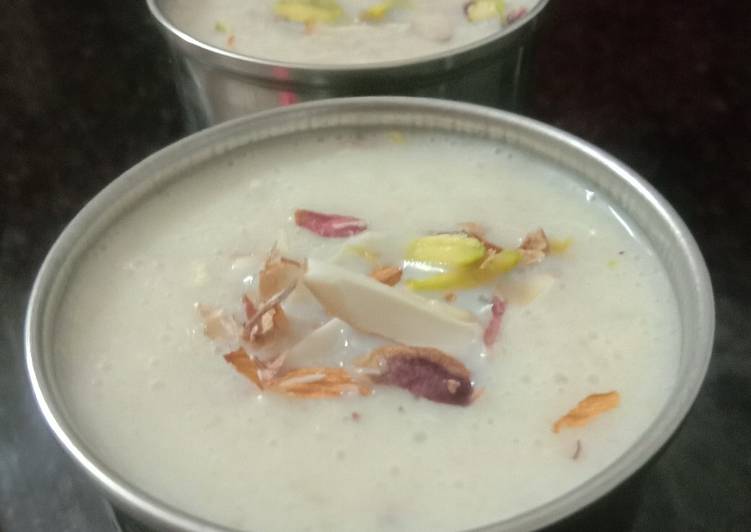 Banana dry fruits milkshake