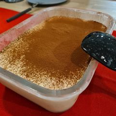 A picture of Tiramisu.